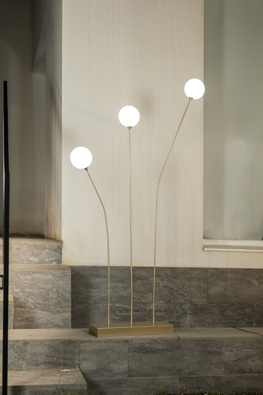 Gartenlampe Bruna 165 Kabelgebundene Stehleuchte Gartenlampe Bruna 165 Kabelgebundene Stehleuchte